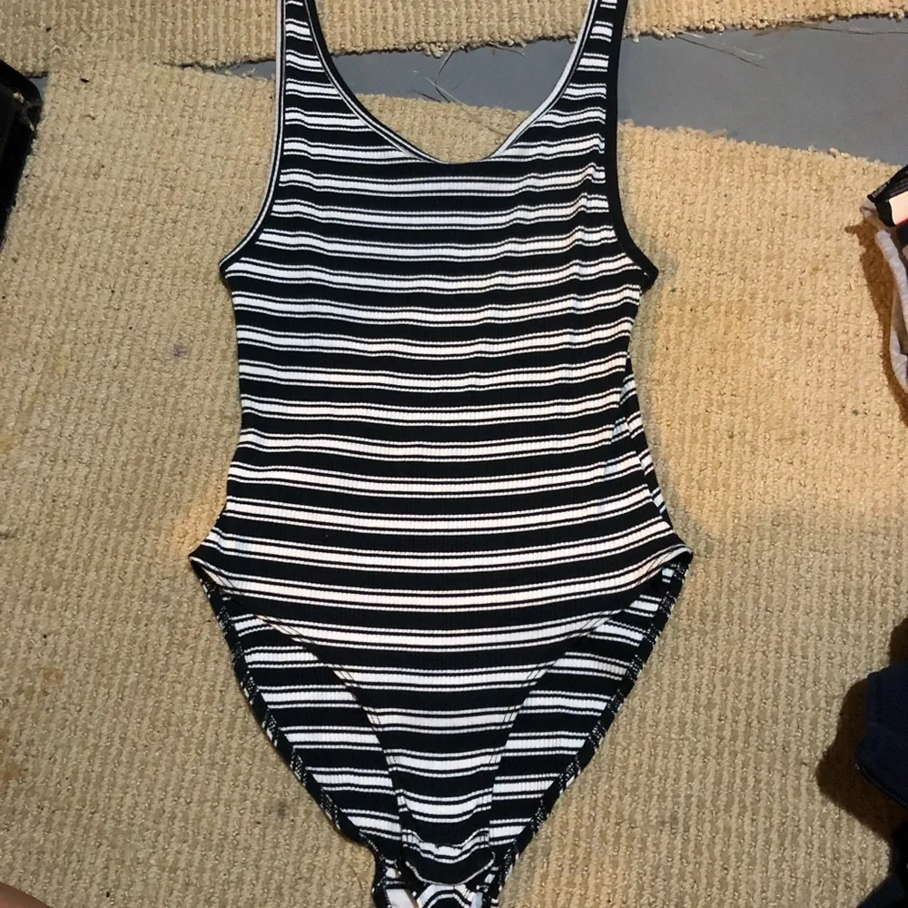 Urban Outfitters Striped Body Suit - Picture 1 of 4